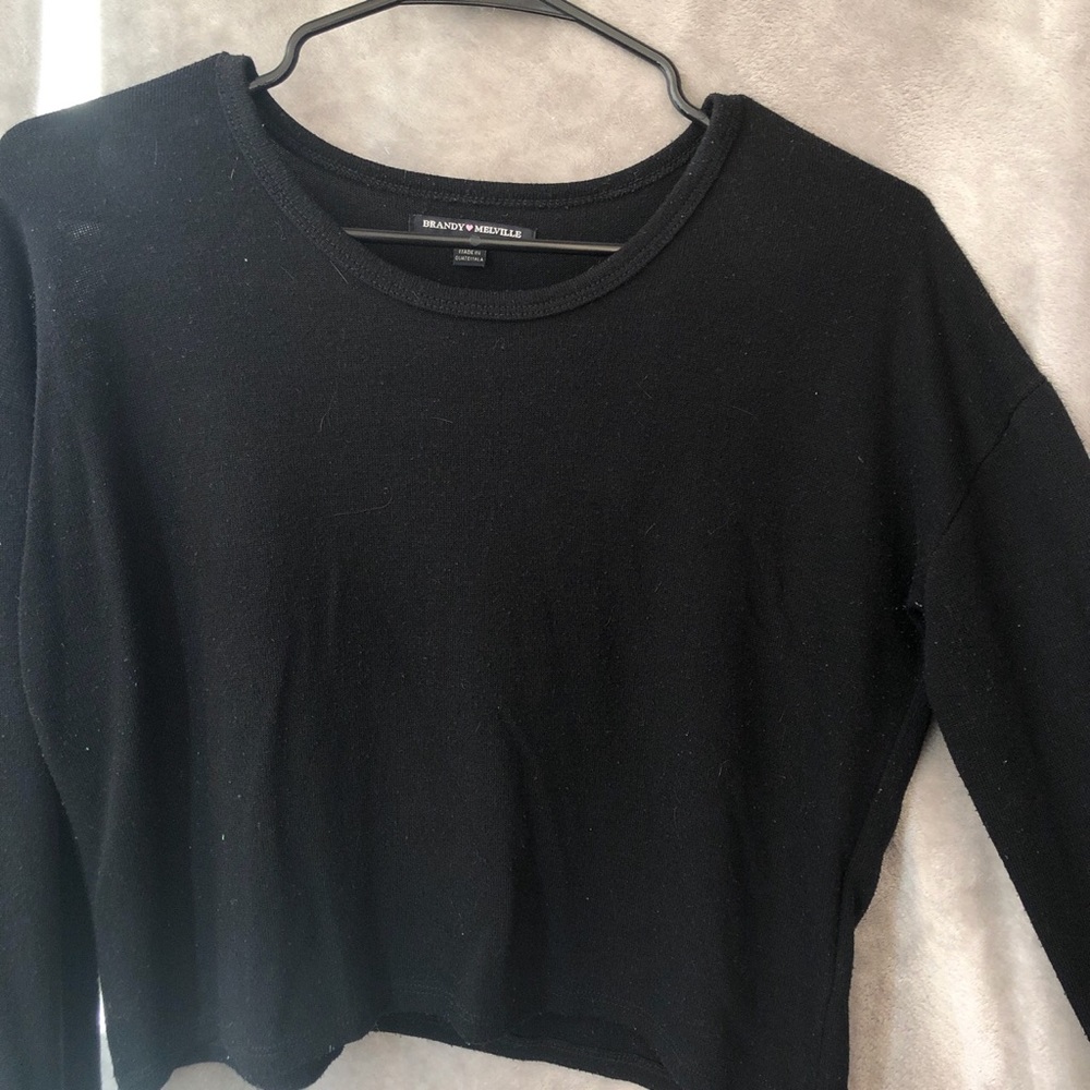 🖤brandy Melville black long sleeve crop🖤